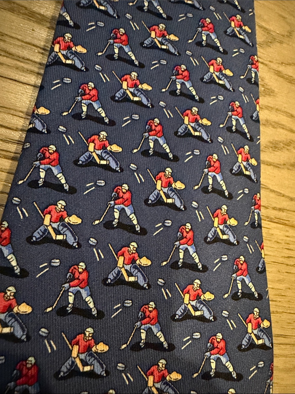 Vineyard Vines - Navy Blue Boys Novelty Hockey Print Tie - Red & Blue
